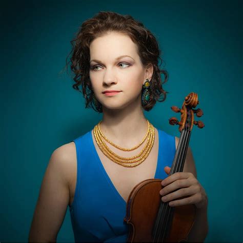 Hilary hahn - Coming off her win as Musical America's Artist of the Year, Hilary Hahn sat down with The Violin Channel to look back on her exciting career Three-time Grammy Award-winning violinist Hilary Hahn is currently the Chicago Symphony Orchestra's Artist-in-Residence and the Virtual Artist-in-Residence with the Philharmonic Society of Orange …